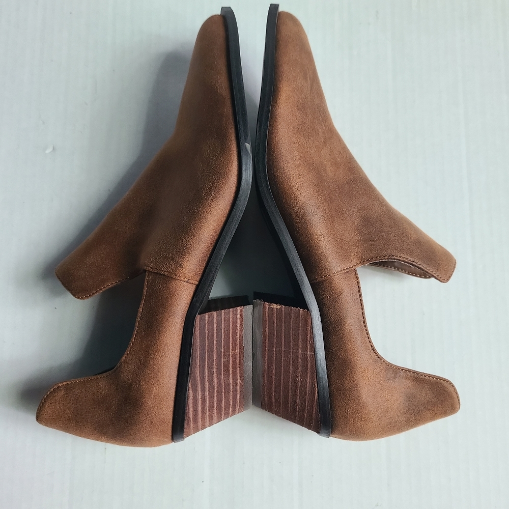 NWOT CHINESE LAUNDRY mali brown oleander booties - Picture 4 of 10